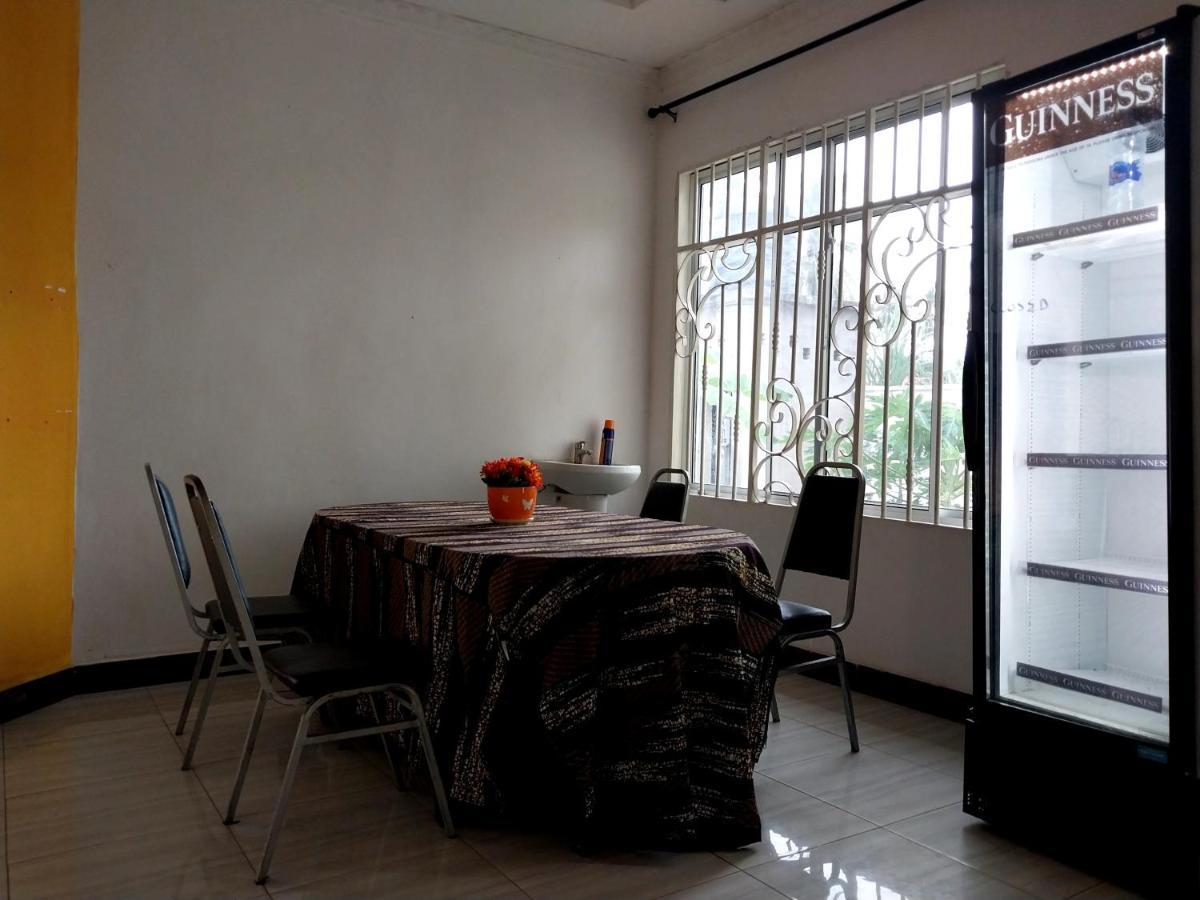 L&J Modern Backpackers Kigamboni Beach House Bed and Breakfast Dar es Salaam Buitenkant foto